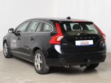 Volvo V60 bei Gebrauchtwagen.expert - Abbildung (4 / 15)