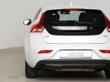 Volvo V40 bei Gebrauchtwagen.expert - Abbildung (5 / 15)