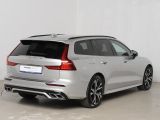 Volvo V60 bei Gebrauchtwagen.expert - Abbildung (4 / 15)