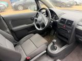 Audi A2 bei Gebrauchtwagen.expert - Abbildung (5 / 6) Audi A2 bei Gebrauchtwagen.expert - Abbildung (5 / 6)