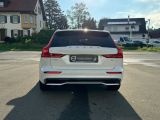Volvo V60 bei Gebrauchtwagen.expert - Abbildung (4 / 15)