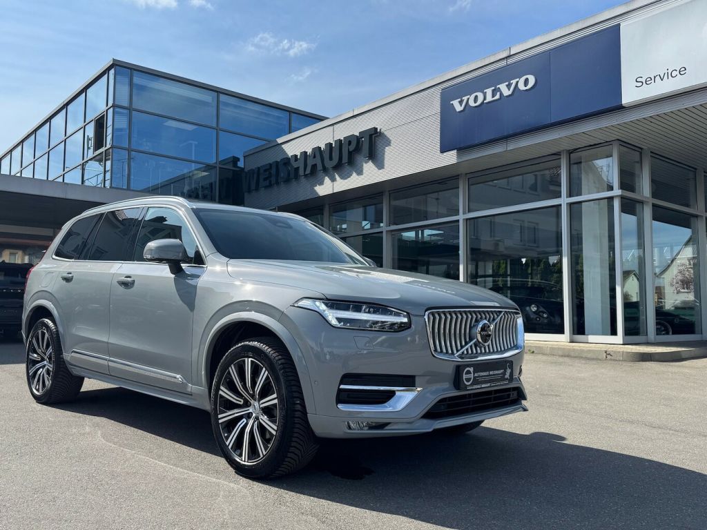 Volvo XC90 bei Gebrauchtwagen.expert - Hauptabbildung Volvo XC90 bei Gebrauchtwagen.expert - Hauptabbildung