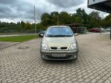 Renault Scenic bei Gebrauchtwagen.expert - Abbildung (2 / 11)