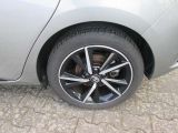 Toyota Auris bei Gebrauchtwagen.expert - Abbildung (9 / 15)