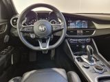 Alfa Romeo Giulia bei Gebrauchtwagen.expert - Abbildung (14 / 15)