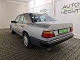 Mercedes-Benz 260 bei Gebrauchtwagen.expert - Abbildung (2 / 15)