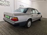 Mercedes-Benz 260 bei Gebrauchtwagen.expert - Abbildung (3 / 15)