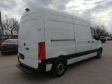 Mercedes-Benz Sprinter bei Gebrauchtwagen.expert - Abbildung (4 / 15)