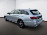 Mercedes-Benz E 220d 4M T bei Gebrauchtwagen.expert - Abbildung (3 / 15)