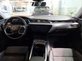Audi e-tron bei Gebrauchtwagen.expert - Abbildung (9 / 15)