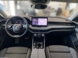 Skoda Superb bei Gebrauchtwagen.expert - Abbildung (12 / 15) Skoda Superb bei Gebrauchtwagen.expert - Abbildung (12 / 15)