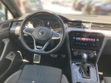 VW Passat bei Gebrauchtwagen.expert - Abbildung (11 / 15) VW Passat bei Gebrauchtwagen.expert - Abbildung (11 / 15)