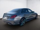 Mercedes-Benz C-Klasse bei Gebrauchtwagen.expert - Abbildung (4 / 15)