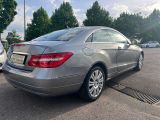 Mercedes-Benz E-Klasse bei Gebrauchtwagen.expert - Abbildung (5 / 13)