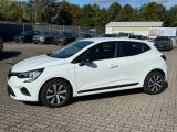 Renault Clio bei Gebrauchtwagen.expert - Abbildung (6 / 15) Renault Clio bei Gebrauchtwagen.expert - Abbildung (6 / 15)
