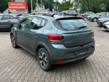 Dacia Sandero bei Gebrauchtwagen.expert - Abbildung (3 / 15)