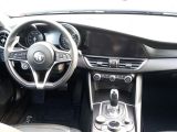 Alfa Romeo Giulia bei Gebrauchtwagen.expert - Abbildung (9 / 12)
