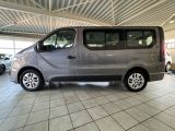 Opel Vivaro bei Gebrauchtwagen.expert - Abbildung (2 / 15)