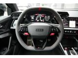 Audi RS3 bei Gebrauchtwagen.expert - Abbildung (9 / 15) Audi RS3 bei Gebrauchtwagen.expert - Abbildung (9 / 15)