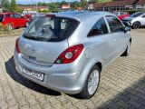Opel Corsa bei Gebrauchtwagen.expert - Abbildung (2 / 10)