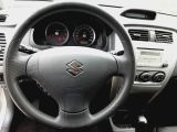 Suzuki Liana bei Gebrauchtwagen.expert - Abbildung (5 / 10)