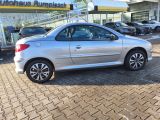 Peugeot 206 bei Gebrauchtwagen.expert - Abbildung (4 / 10)