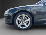 Audi A8 bei Gebrauchtwagen.expert - Abbildung (2 / 10)