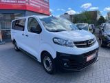 Opel Vivaro bei Gebrauchtwagen.expert - Abbildung (3 / 15) Opel Vivaro bei Gebrauchtwagen.expert - Abbildung (3 / 15)
