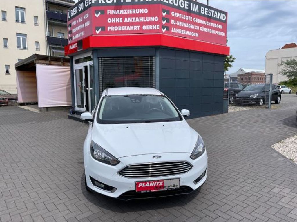 Ford Focus bei Gebrauchtwagen.expert - Hauptabbildung Ford Focus bei Gebrauchtwagen.expert - Hauptabbildung