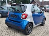 Smart smart fortwo bei Gebrauchtwagen.expert - Abbildung (4 / 10)