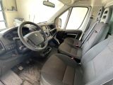 Peugeot Boxer bei Gebrauchtwagen.expert - Abbildung (14 / 15) Peugeot Boxer bei Gebrauchtwagen.expert - Abbildung (14 / 15)