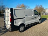 Opel Vivaro bei Gebrauchtwagen.expert - Abbildung (7 / 15)