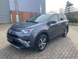 Toyota RAV 4 bei Gebrauchtwagen.expert - Abbildung (3 / 15)