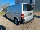 VW T5 Transporter bei Gebrauchtwagen.expert - Abbildung (11 / 15)