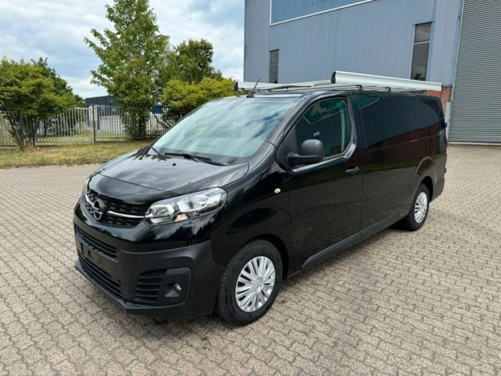 Opel Vivaro bei Gebrauchtwagen.expert - Hauptabbildung Opel Vivaro bei Gebrauchtwagen.expert - Hauptabbildung