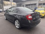 Skoda Rapid bei Gebrauchtwagen.expert - Abbildung (9 / 10) Skoda Rapid bei Gebrauchtwagen.expert - Abbildung (9 / 10)
