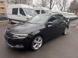 Skoda Rapid bei Gebrauchtwagen.expert - Abbildung (2 / 10) Skoda Rapid bei Gebrauchtwagen.expert - Abbildung (2 / 10)