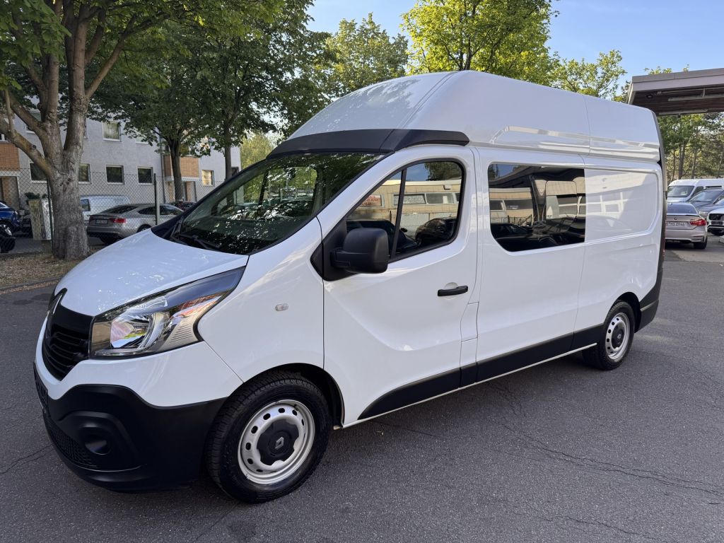 Renault Trafic bei Gebrauchtwagen.expert - Hauptabbildung Renault Trafic bei Gebrauchtwagen.expert - Hauptabbildung
