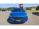 Ford Focus Turnier bei Gebrauchtwagen.expert - Abbildung (2 / 15) Ford Focus Turnier bei Gebrauchtwagen.expert - Abbildung (2 / 15)