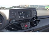 Hyundai i30 bei Gebrauchtwagen.expert - Abbildung (13 / 15) Hyundai i30 bei Gebrauchtwagen.expert - Abbildung (13 / 15)