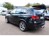 BMW X5 bei Gebrauchtwagen.expert - Abbildung (14 / 15) BMW X5 bei Gebrauchtwagen.expert - Abbildung (14 / 15)