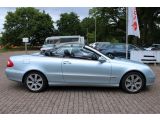 Mercedes-Benz CLK-Klasse bei Gebrauchtwagen.expert - Abbildung (3 / 15)