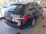 Skoda Superb bei Gebrauchtwagen.expert - Abbildung (4 / 10)