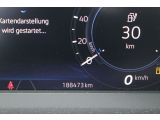 VW Passat bei Gebrauchtwagen.expert - Abbildung (4 / 7)