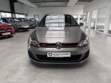 VW Golf GTI bei Gebrauchtwagen.expert - Abbildung (2 / 10)