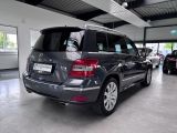 Mercedes-Benz GLK-Klasse bei Gebrauchtwagen.expert - Abbildung (8 / 10)