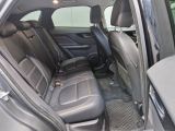 Jaguar F-Pace bei Gebrauchtwagen.expert - Abbildung (9 / 15)