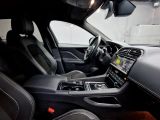 Jaguar F-Pace bei Gebrauchtwagen.expert - Abbildung (10 / 15)