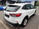 Ford Kuga bei Gebrauchtwagen.expert - Abbildung (3 / 9) Ford Kuga bei Gebrauchtwagen.expert - Abbildung (3 / 9)