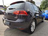 VW Golf VII bei Gebrauchtwagen.expert - Abbildung (4 / 15)